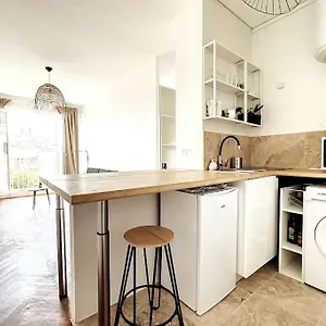 https://fully-equipped-apartment-vieux-port-panier.fr-provencehotel.com